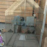 قفس بزرگ کلبه ای