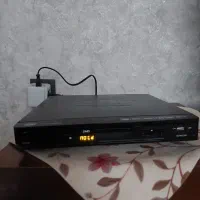 دستگاه پخش CD و DVD