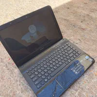 یک دستگاه لپ تاپ سونی نسل 4 درحد نو