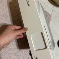 ویدیو پرژکتور و پرده ویدیو پرژکتور