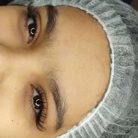 خدمات اکستنشن مژه