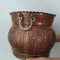 گلدان مسی بزرگ