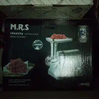 چرخ گوشت نونو مخصوص جهاز داخل کارتون بوده