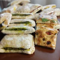 نان فوکوچا ، نان چاپاتا ( نان و شیرینی لبخند )|خوردنی و آشامیدنی|کرج, کیانمهر|دیوار