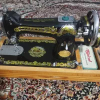 چرخ خیاطی قدیمی