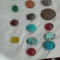 نگین های اصل همه یه جا بفروش می رسد