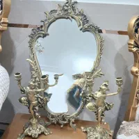 آینه و شمعدان برنزی