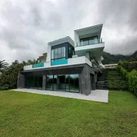 منطقه چلک مدارک کامل شهرک ۱۰ هکتاری کاخ مدرن