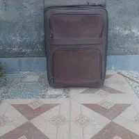 چمدان چرخ دار