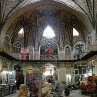 مغازه بازار اصلی رشت/وسط بازار/داخل پاساژ