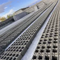 نیازمند نیروی کار