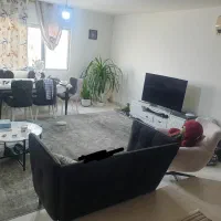 همخانه