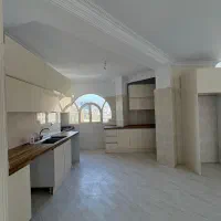 ۱۳۰ متر  میدان کتابی ، جلفا