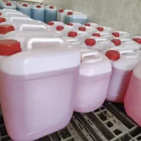 تولید کننده وتوزیع کننده مواد شوینده با کیفیت بالا