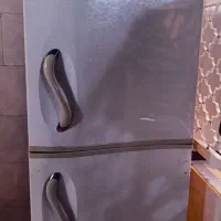 یخچال سونیا دو درب نیاز به تعمیر