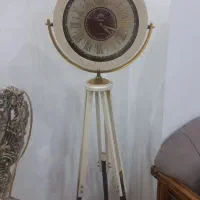 ساعت سه پایه