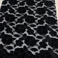 پارچه گیپور  با گل های مخمل مشکی و نگین کار شده