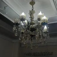لوستر ۸ شاخه برنز در حد نو