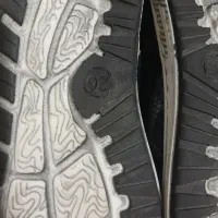 کفش بچگانه خارجی سایز ۲۶|کفش و لباس بچه|ساری, |دیوار