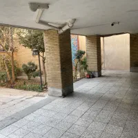 یه خونه دنج تو بهار که زود میره