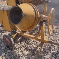 میکسر بتن گیر بتونیر  تانکر و بالابر کبودرآهنگ