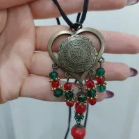 ست گردنبند و دستبند و پابند مرواریدی