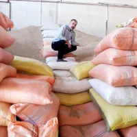 خرید‌وفروش عمده و جزئی محصولات کشاورزی نهاوند