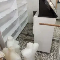 فروش وسایل مغازه لباس فروشی|فروشگاه و مغازه|خمینی‌شهر, |دیوار