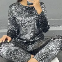 پوشاک زنانه