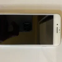 گوشی ایفون 8 حافظه ۶۴ سالم