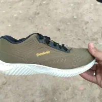 کفش طبی و کتونی|کیف، کفش، کمربند|پرند, فاز ۶|دیوار