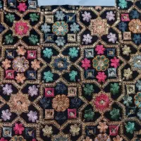 پارچه به قیمت خرید ۲ سال قبل