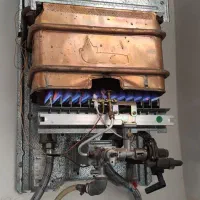 نصب و تعمیر انواع پکیج و ابگرمکن دیواری و شوفاژ