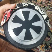 اسکوتر برقی|دوچرخه، اسکیت، اسکوتر|پرند, فاز ۶|دیوار