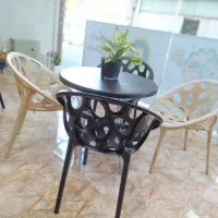 میز و صندلی