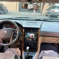 پژوپارس سفید