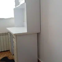 میز کامپیوتر وکتابخانه