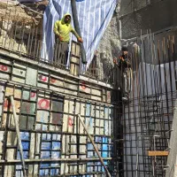 نیازمند قالبند و آرموتور بند