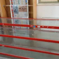 ویترین دو متری