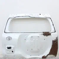 درب صندوق پرادو