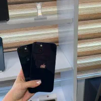 گوشی ایفون13normal128 خیلی تمیز درحد بدون بازشدگی