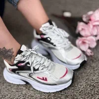 اسپرت واریو شیک سبک وخوش پا