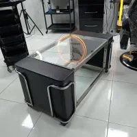 ترولی، جلو مبلی