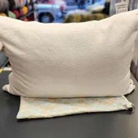 بالش وارداتی H&D ترکیه ای نرم و راحت و لطیف|رختخواب، بالش، پتو|تهران, امیرآباد|دیوار