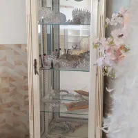 بوفه کاملا تمیز و سالم