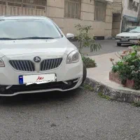 برلیانس ۳۳۰ اتوماتیک