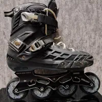 اسکیت سایز40تا41 با لوازم جانبی