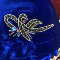 منجق وکریستال دوزی