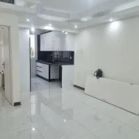 ۴۳متر _۱۰ساله _نما تراورتن _ فول امکانات _ورزی