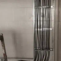 به تعدادی نیرو جهت برق کاری نیازمندیم|استخدام معماری، عمران و ساختمانی|تهران, گلستان (شهرک راه آهن)|دیوار